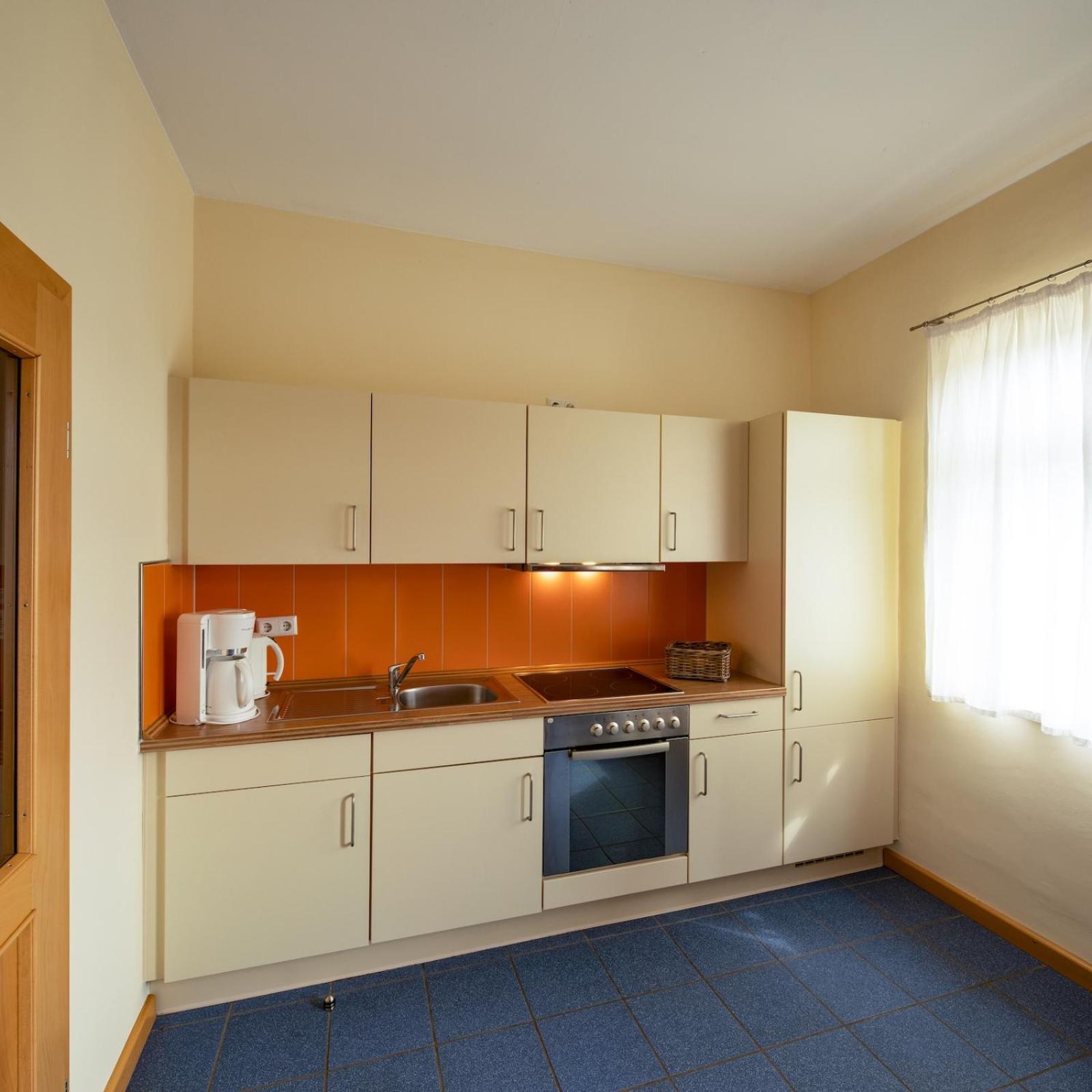 Biohotel Stiftsgut Wilhelmsgluecksbrunn Creuzburg Экстерьер фото